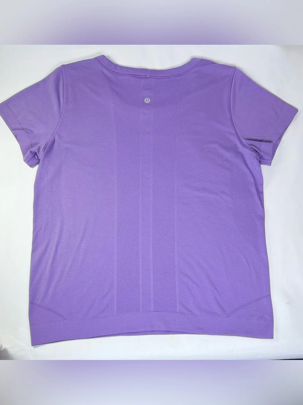 Lululemon Swiftly Tech Short Sleeve Shirt Lavender Purple - Picture 2 of 4